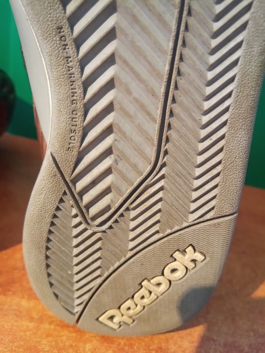 Кецове Reebok Alicia keys Размер 37 Стелка 23,5 см. Внос от Англия