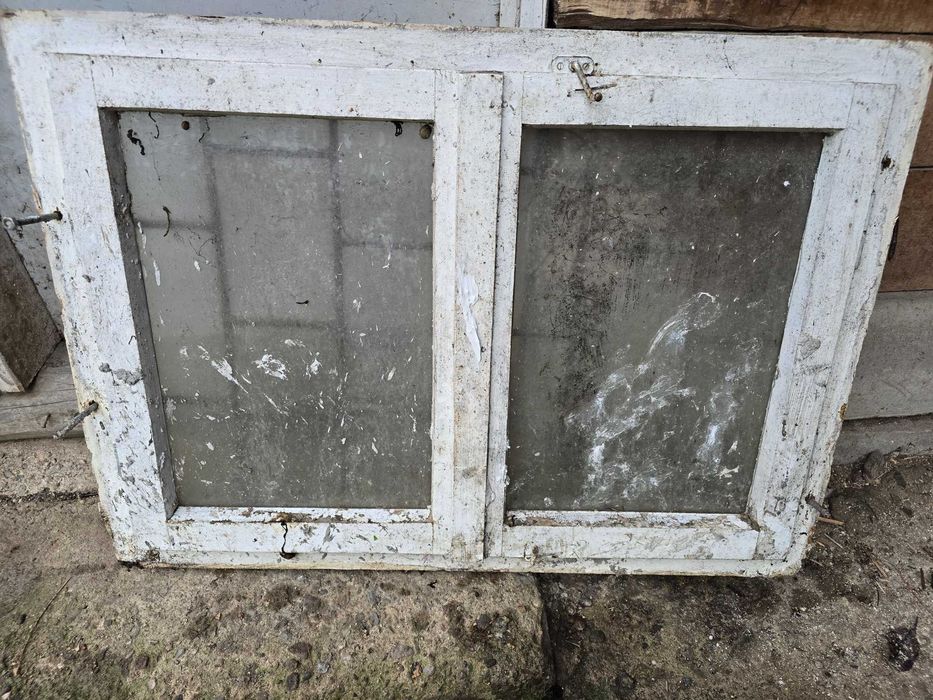 Дървени Прозорци със касата