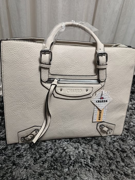 Дамска чанта бяла нова