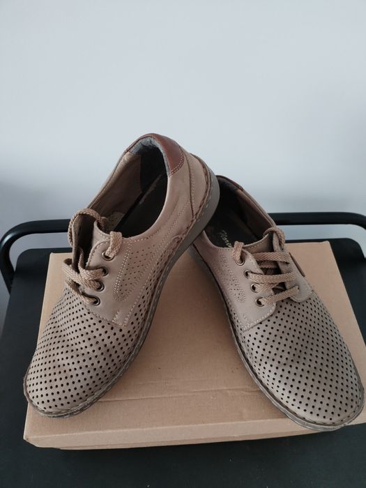 Încălțăminte bărbați mărimea 40