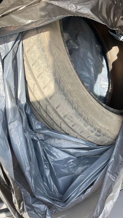 Продам б/у резину Matador