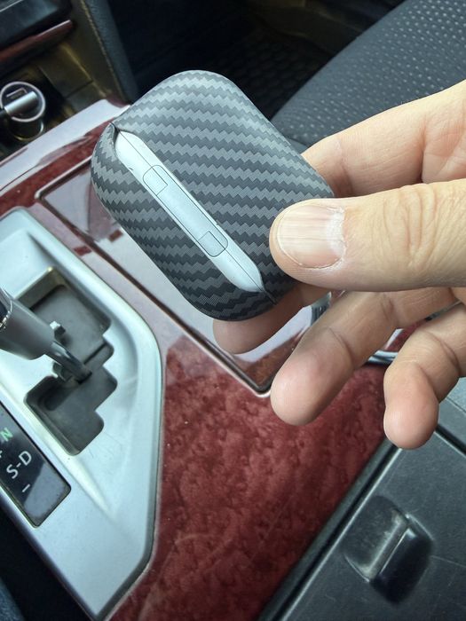 Эйрподс без наушников