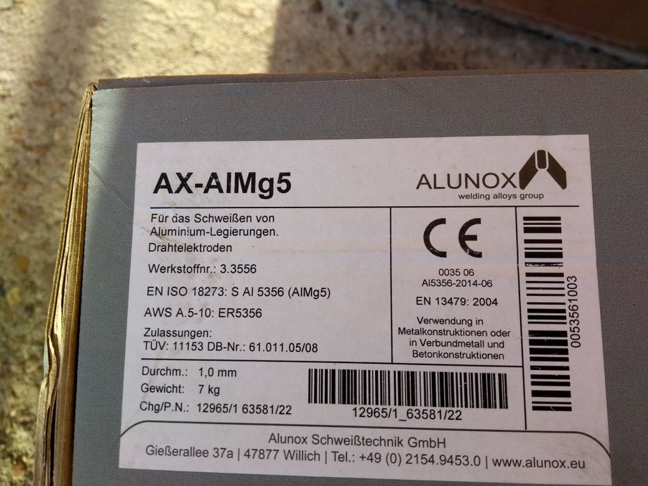 Vând rolă de aluminiu 1 MM 7,5 kg cutia