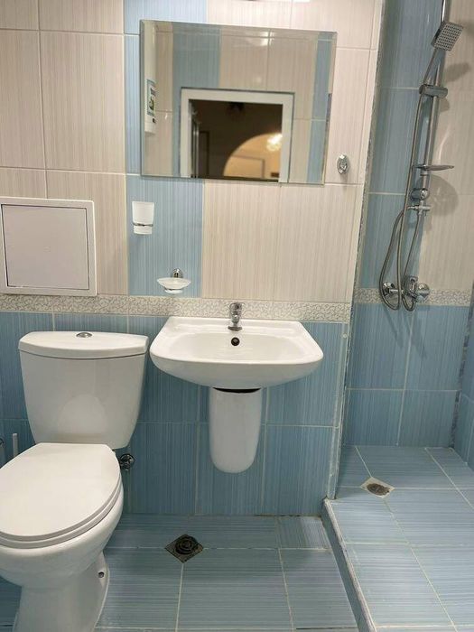 Дава се под наем Двустаен апартамент в Бургас, Братя Миладинови - 55 кв.м за 598.23 € - Снимка #2