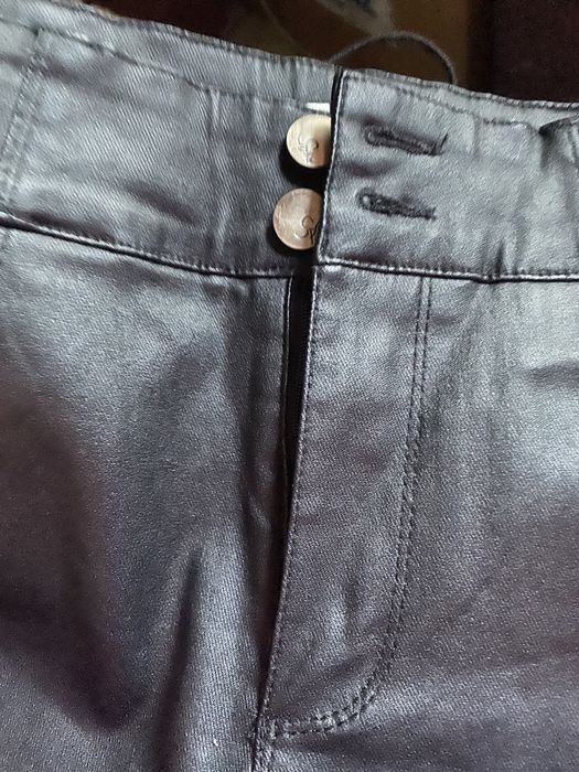 Брючки под кожу, новые