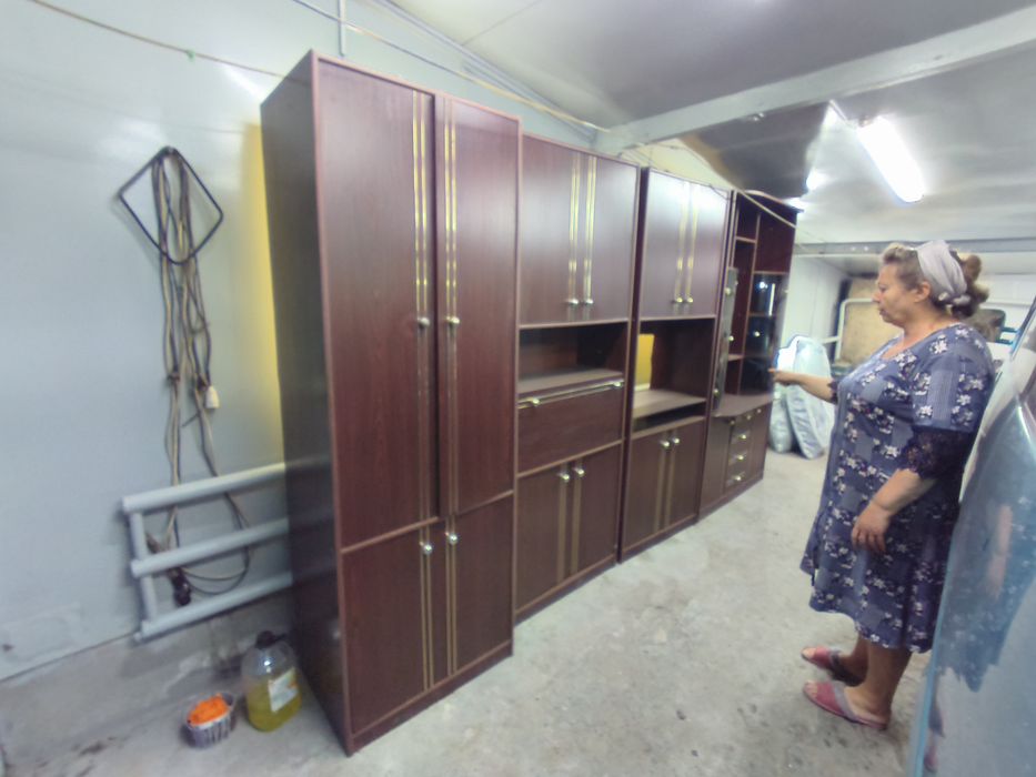 Продам мебель стенка