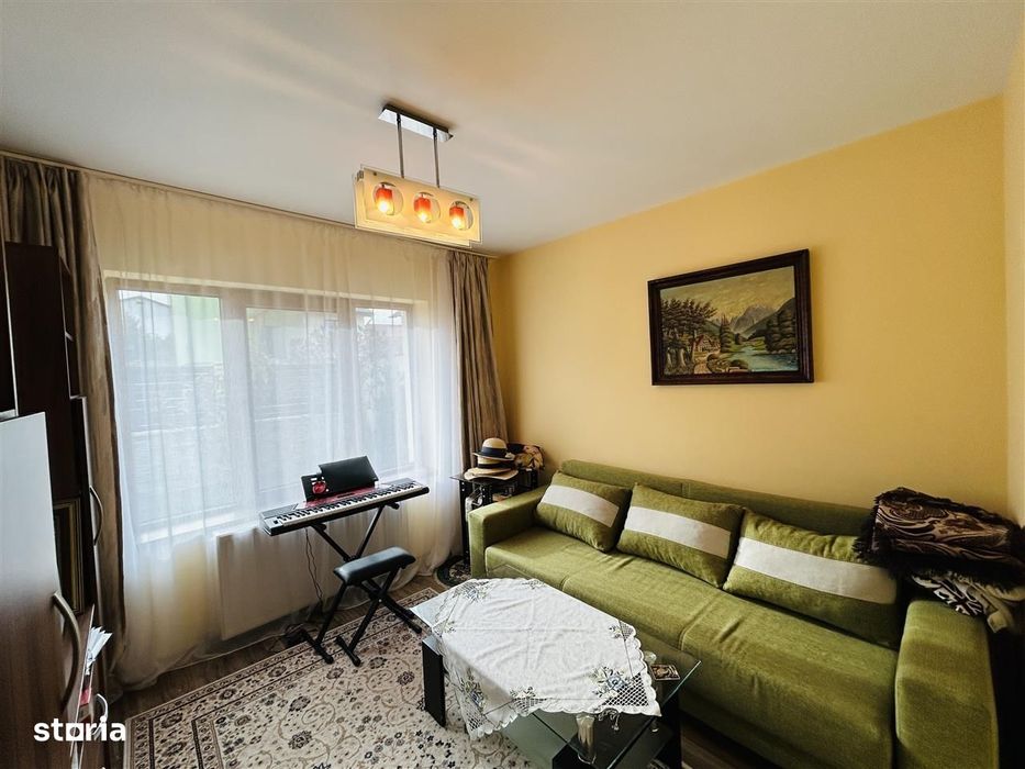 Casa individuala, 5 camere, pivnita, pod, teren 513 mp, zona linistita