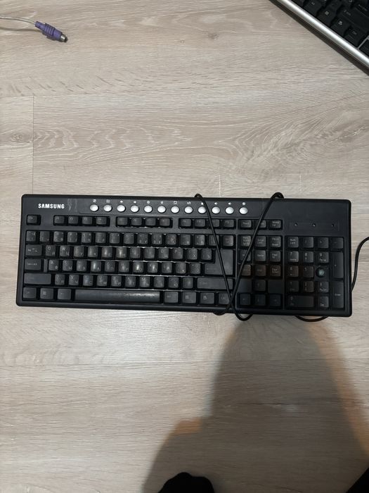 продам клавиатуры самсунг