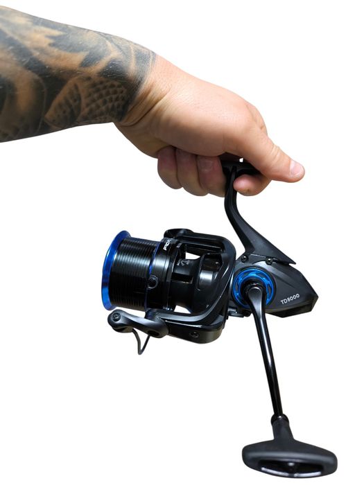 Lansete PRO FL Aventador Distance FEEDER 3.90m 180g + Mulineta TD 8000