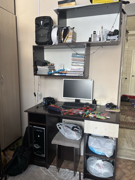 Двух яростная кровать