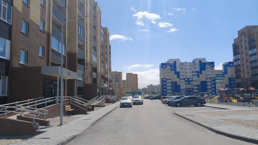 Продам 1 комн. квартиру ул. Карагайлы 111