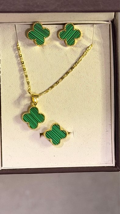 женский браслет и часы