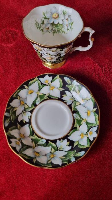 Royal Albert Provincial flowers