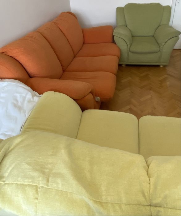 Продавам холова гарнитура