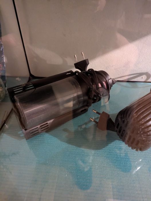 Acvariu complet 60 litri