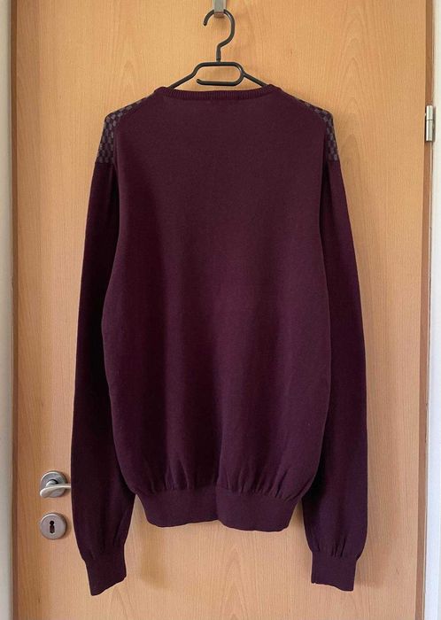 Pulover visiniu Batistini, din 70% lana si 30% bumbac, marimea L