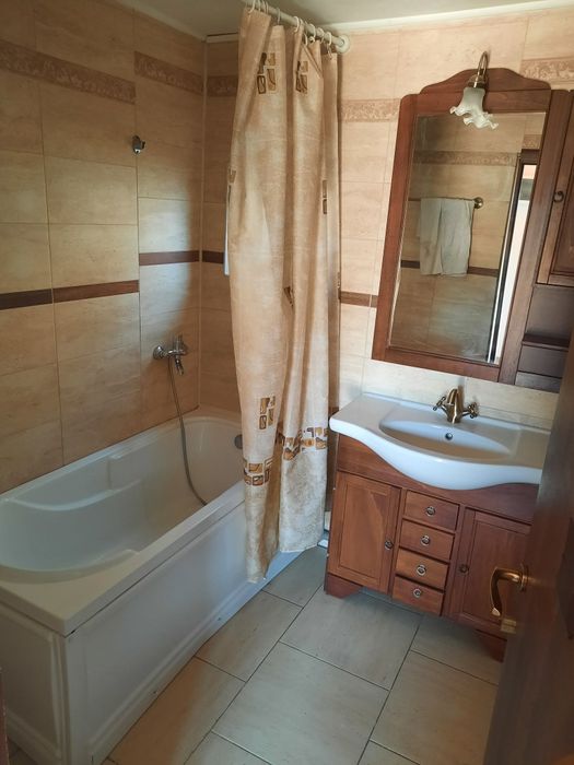 Închiriez cabane laumar 1 , 2 și 3