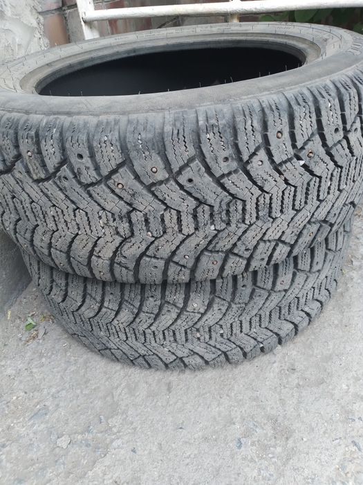 Продам покрышки на 16