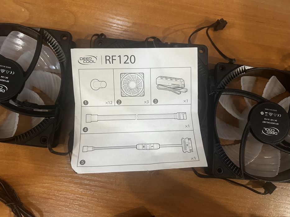 Вентилятор Deepcool RF120 12cm Colour LED 3 шт