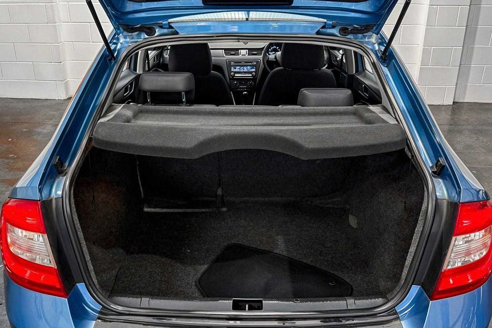 Кора за багажник Škoda Rapid I 2012–2019