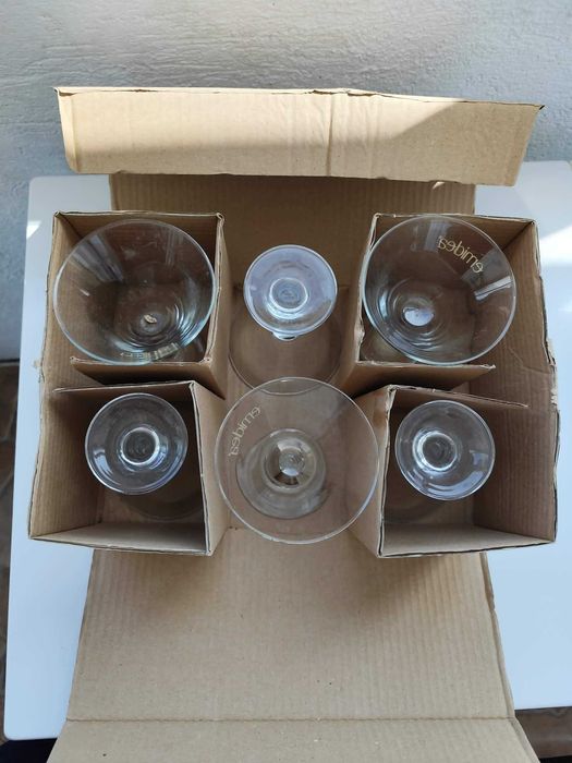 Сервиз от 6 чаши за мартини