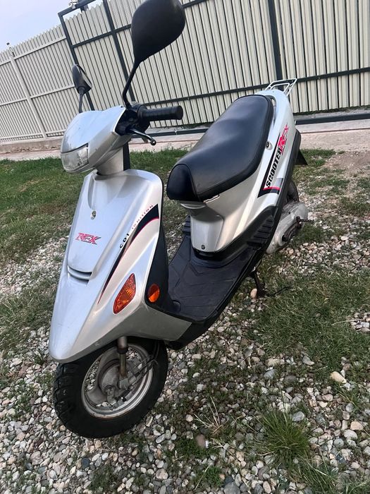 Vând scuter REX 49 cc