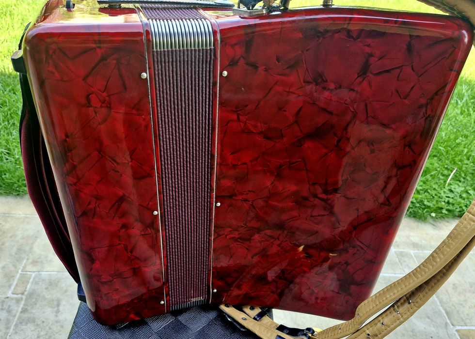 Acordeon Parrot cu 60 basi roșu