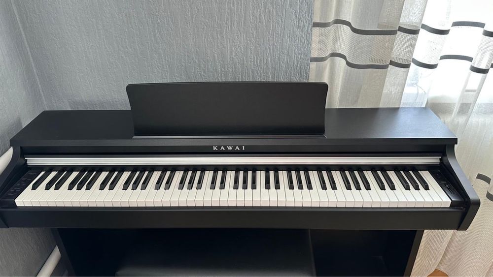 Продам электропианино