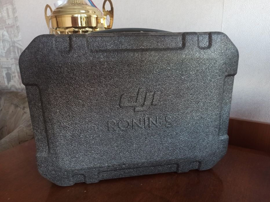 Стабилизатор Ronin S срочно