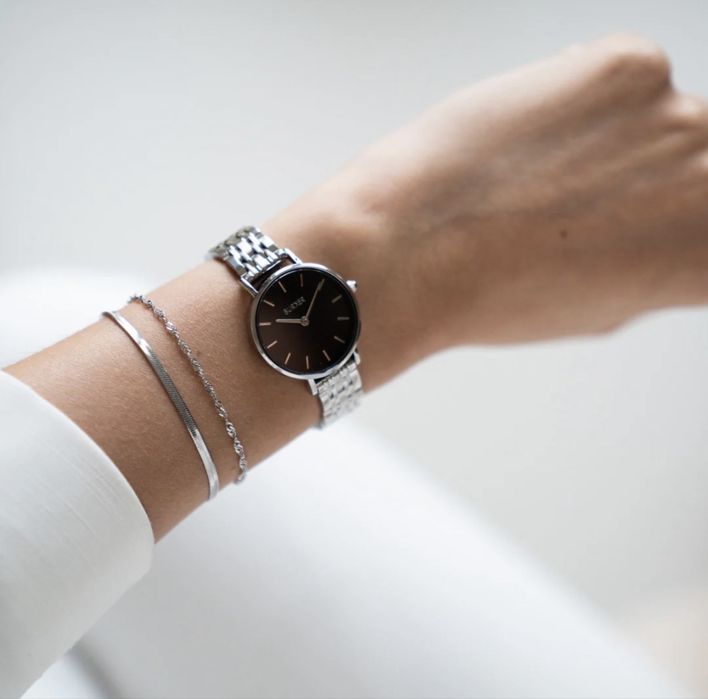 Продам новые часы Burker!