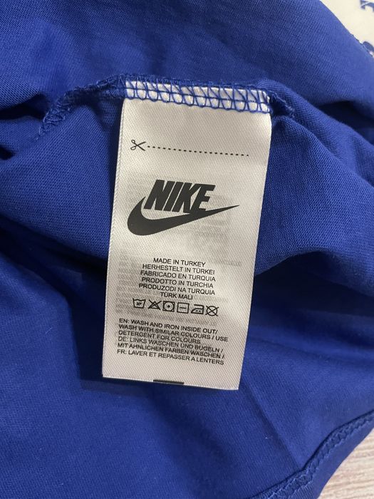 Продам двойку Nike