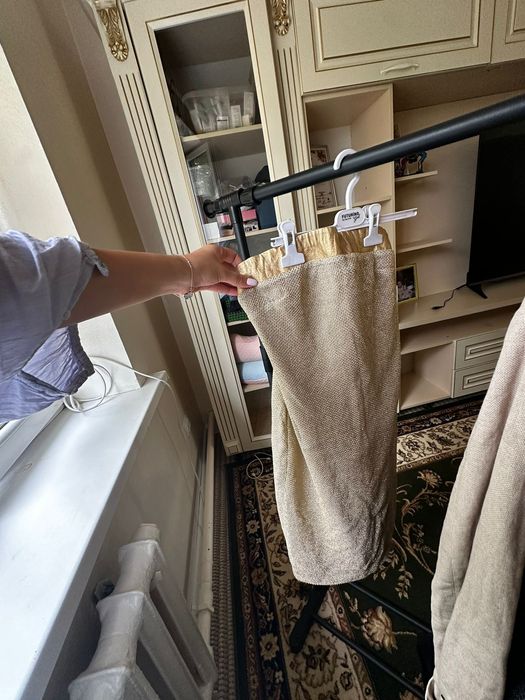 Срочно продаю женские вещи