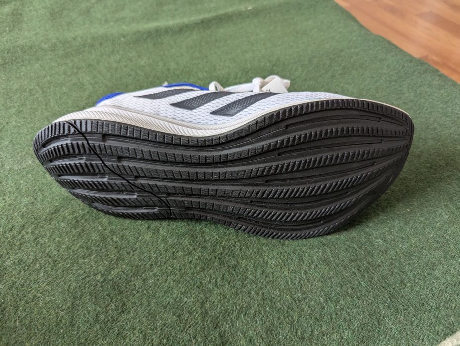 Кроссовки Adidas 42.5 US10