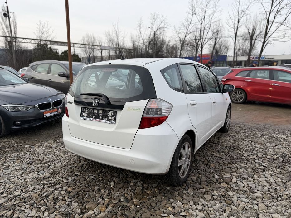 Honda Jazz 1.2 ivtec, distributie lant, Garantie si rate fara avans!!