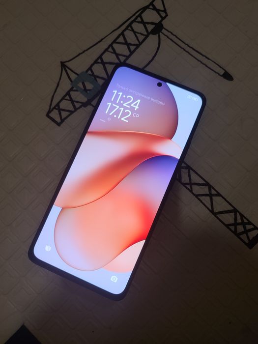 Продам Note 13 8/512 гб