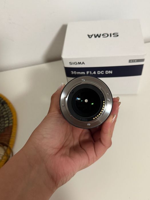 Sony A6400 + Sigma 30mm f/1.4 | 4K | Vlog / Foto