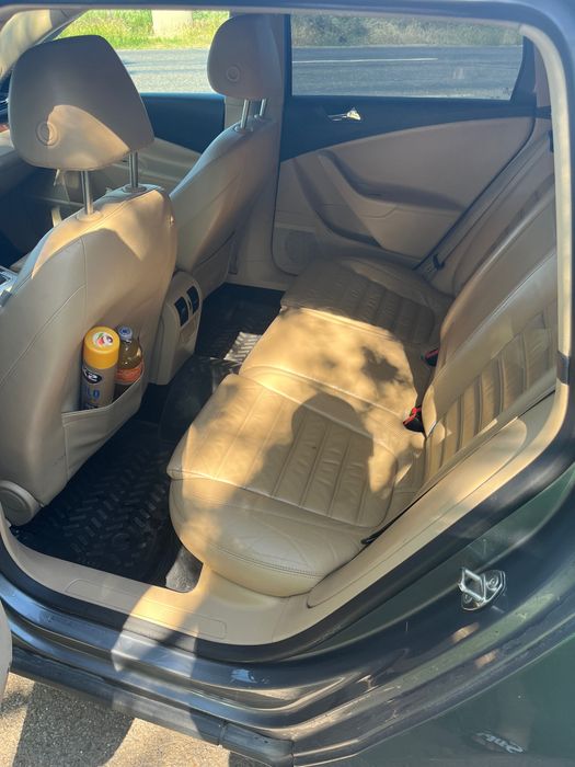 De vânzare passat B6 ,4500 e negociabil