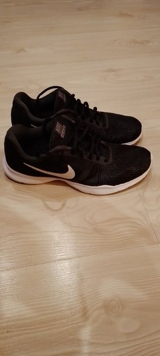 Маратонки Nike Training