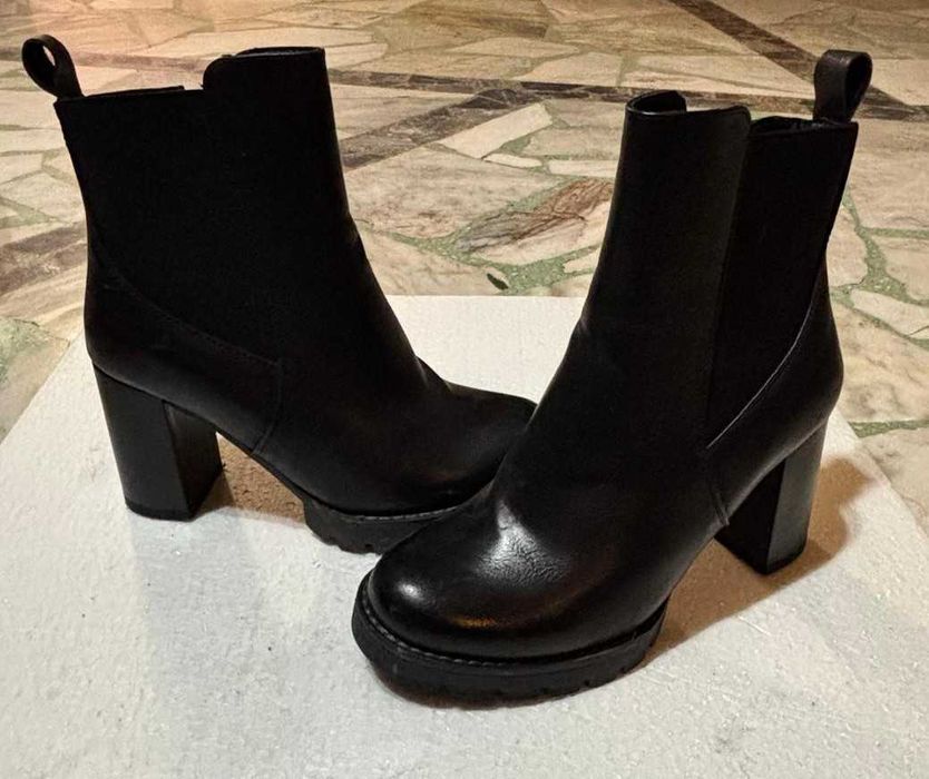 Черни дамски боти