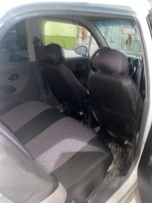 Mashina matiz sotiladi