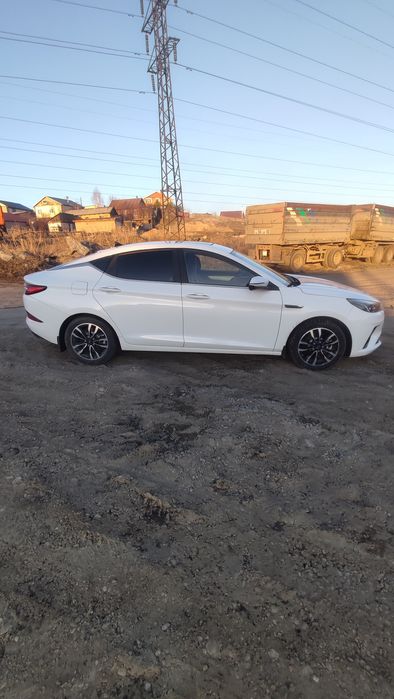 Продам автомобиль JAC J7 2023 ш.в.