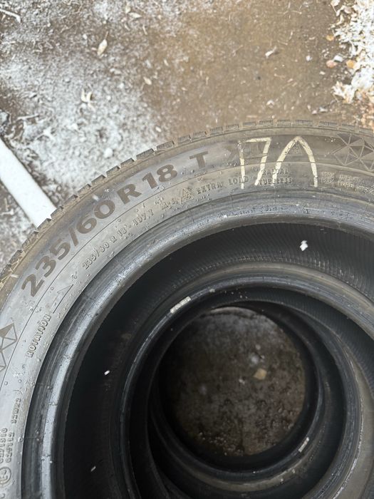 Продам Шины 235/60/18