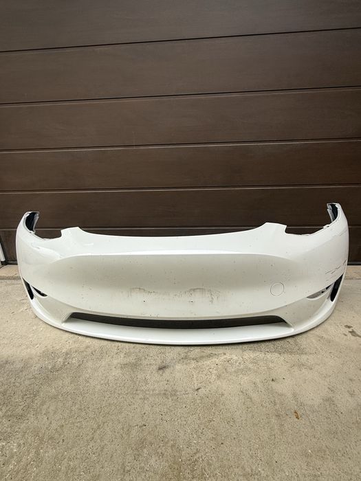 Предна броня да Tesla Model Y