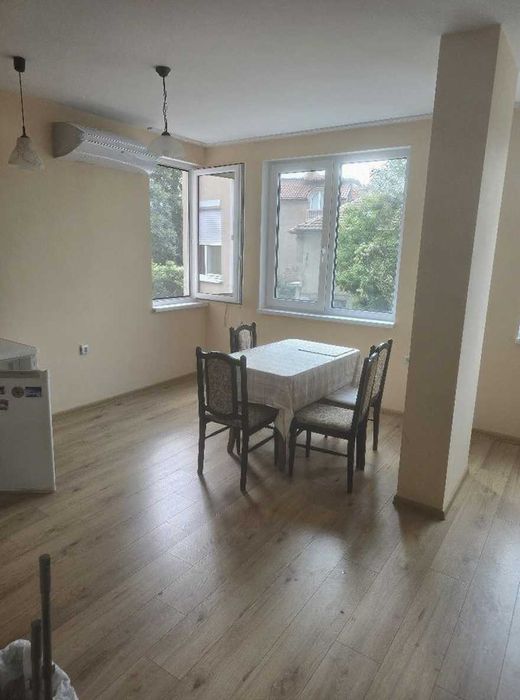 Дава се под наем Двустаен апартамент в София, Павлово - 65 кв.м за 598.23 € - Снимка #1