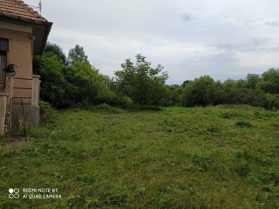 Casa individuala, 2 camere si teren intravilan in suprafata de 1500 mp