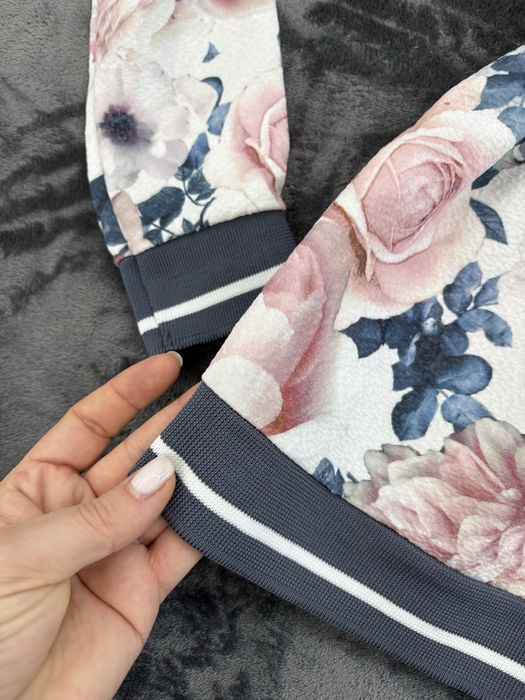 Флорална дамска блуза