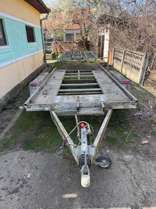 Platforma auto + Rastel apicol