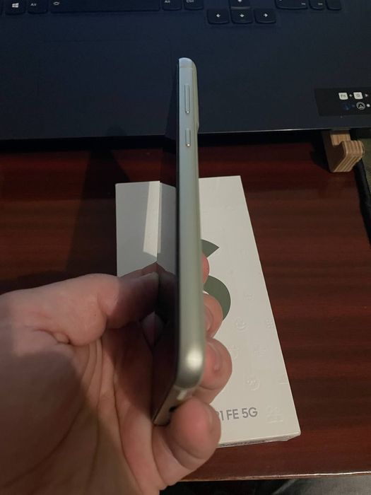 samsung s 21 fe идеал.