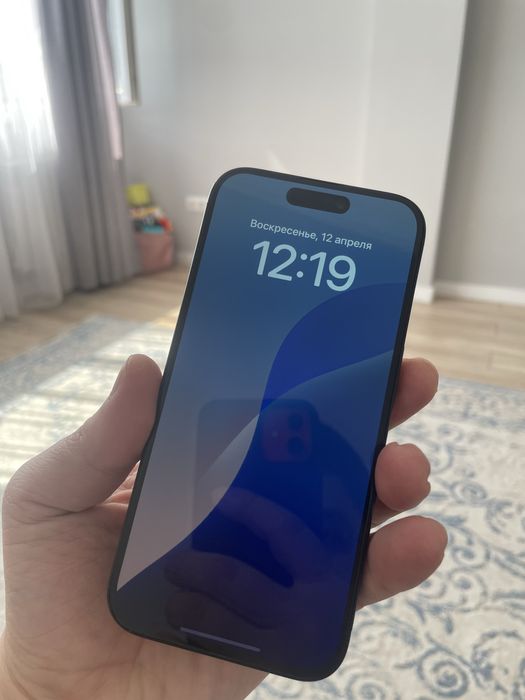 продаю айфон 15про 256гб в идеале