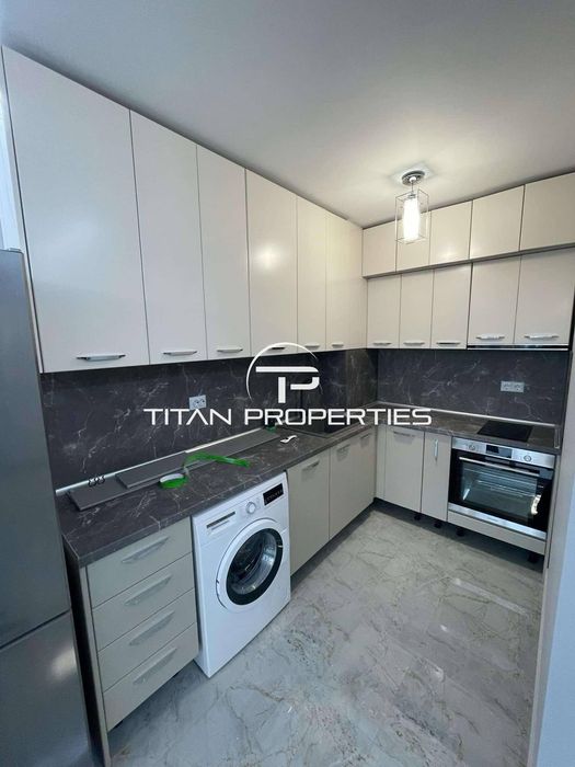 Дава се под наем Двустаен апартамент в Бургас, Славейков - 60 кв.м за 561 € - Снимка #3